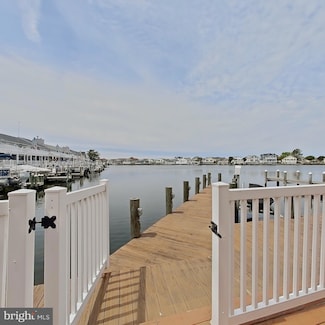 505 S Surf Rd, Ocean City, MD 21842