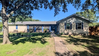 360 County Road 1768, Clifton, TX 76634