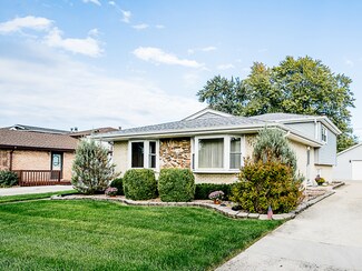 11735 S Leamington Ave, Alsip, IL 60803