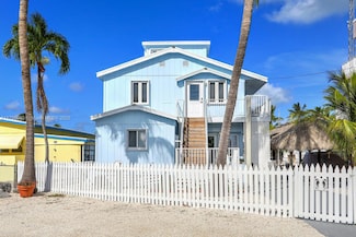 126 Guilford Ct, Tavernier, FL 33070