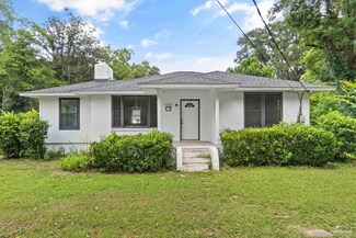 5820 W Jackson St, Pensacola, FL 32506