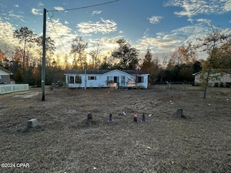 17446 Guilford Ct, Blountstown, FL 32424