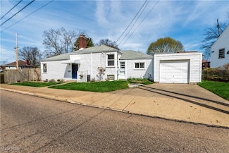 1345 25th St NW, Canton, OH 44709