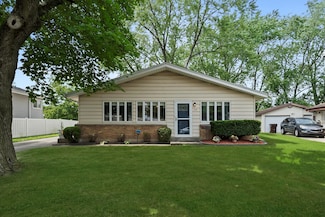 114 Willow St, Park Forest, IL 60466