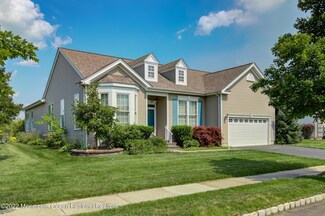 83 Minuteman Cir, Allentown, NJ 08501