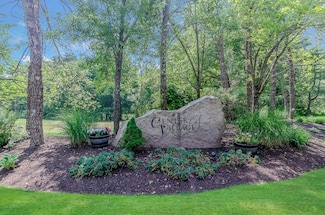 45 Benjaman Dr Unit 45, Rochester, MA 02770