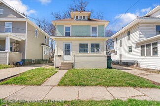 234 Leslie St, Lansing, MI 48912