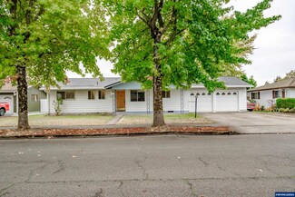 830 W Rose St, Lebanon, OR 97355