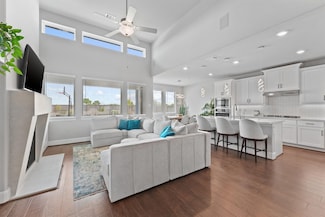 4050 Shackleton Ct, Rosharon, TX 77583