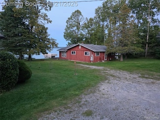 5136 Hardwood Trail, Hubbard Lake, MI 49747