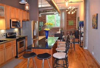 172 Haynes St SW Unit 107, Atlanta, GA 30313