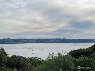 4329 Cliff Side Dr NE, Tacoma, WA 98422