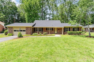 135 Devonway St, Eden, NC 27288