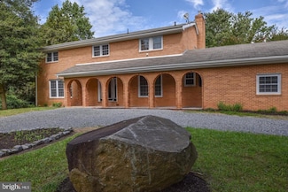 2448 Mountain View Rd, Stafford, VA 22556