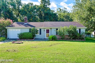 605 Duke Ct, Jacksonville, NC 28546