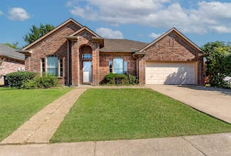 6805 Shoal Creek Dr, Arlington, TX 76001