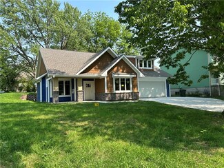 920 N 14th St, Leavenworth, KS 66048