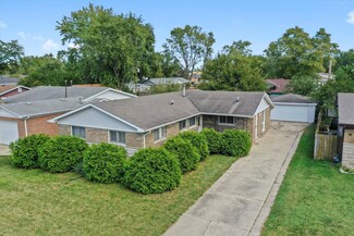 15215 Hamlin Ave, Midlothian, IL 60445