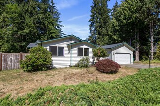 12742 Avante Dr NW, Silverdale, WA 98383
