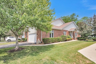 10754 Canterbury Dr, Mokena, IL 60448