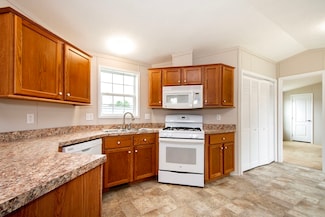 8 Alfred St, East Wareham, MA 02538