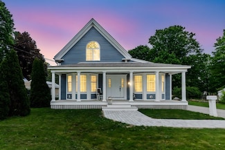292 Plymouth St, Abington, MA 02351