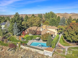 1207 E Braemere Rd, Boise, ID 83702