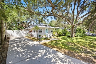 1192 Bass Blvd, Dunedin, FL 34698