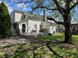 64 Tiogue Ave, West Warwick, RI 02893