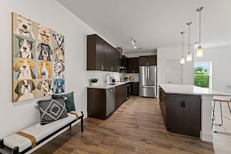 6444 Burnet Rd Unit 204, Austin, TX 78757