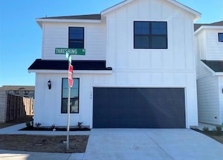 184 Threshing Rd Unit A, Mustang Ridge, TX 78610