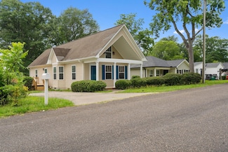 807 Cox Ave NW, Aiken, SC 29801