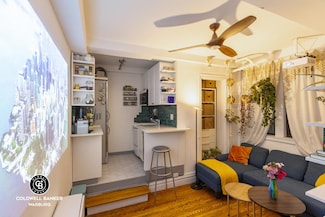 226 E 12th St Unit 1F, New York, NY 10003