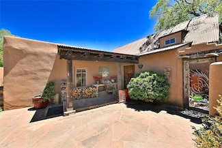 227 Rodriguez St, Santa Fe, NM 87501