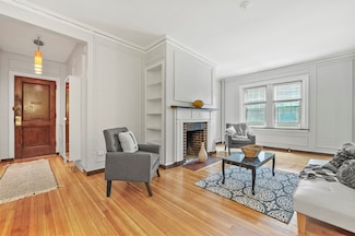 3 Arlington St Unit 7, Cambridge, MA 02140