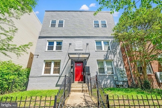 1241 18th St NE Unit 5, Washington, DC 20002