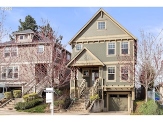 625 N Winchell St, Portland, OR 97217