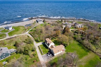 17 Kings Rd, York, ME 03909