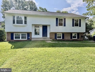 1328 April Way, Herndon, VA 20170