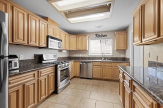 6912 Sylvan Rd, Citrus Heights, CA 95610