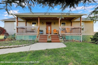 1048 Avery Rd, Saint Johns, MI 48879