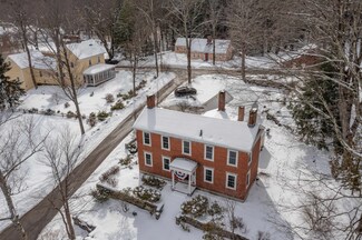 189 Main St, Francestown, NH 03043