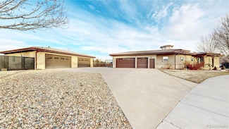 3299 S Newcombe St, Lakewood, CO 80227