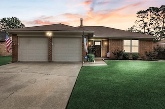9910 El Chaco St, Baytown, TX 77521