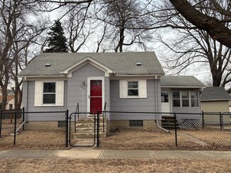 405 4th Ave N, Lakefield, MN 56150