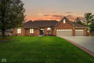 2163 Scarlet Oak Dr, Avon, IN 46123