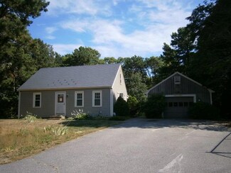 43 Canterbury Ln, East Falmouth, MA 02536
