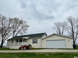 1506 625 St E, Mount Sterling, IL 62353