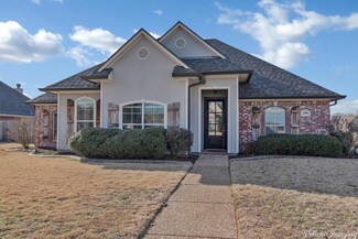 398 Half Moon Ct, Bossier City, LA 71111