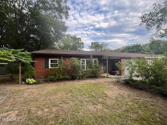 10A Spyglass Hill, Clifton Park, NY 12065